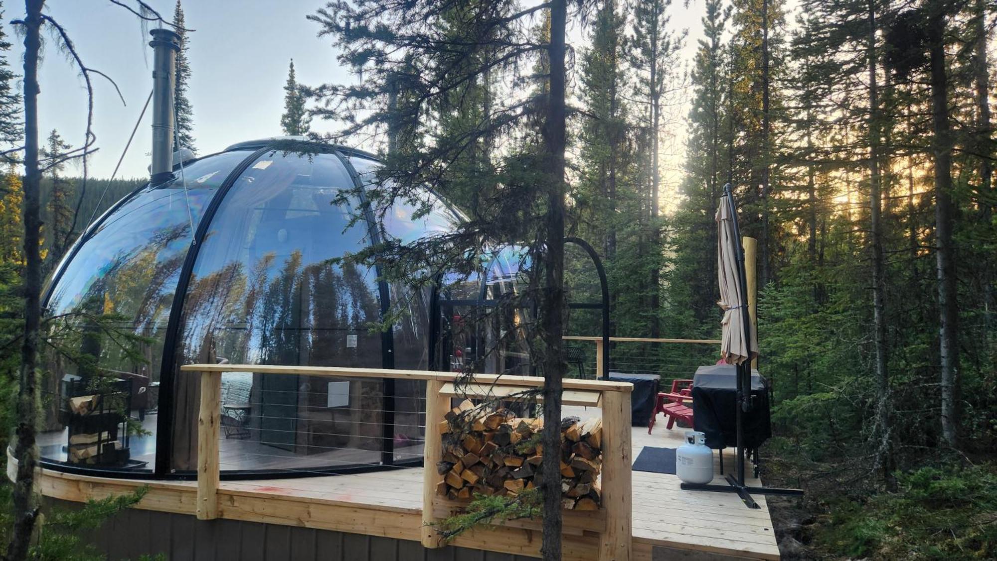 Rocky Mountain Escape Dome & Log Cabin Rentals - Rock Lake Rock Lake Lodge Provincial Park Exterior foto
